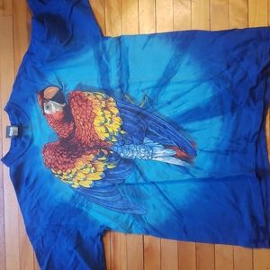 Vintage Tie Dye parrot tee by Habitat size is Large